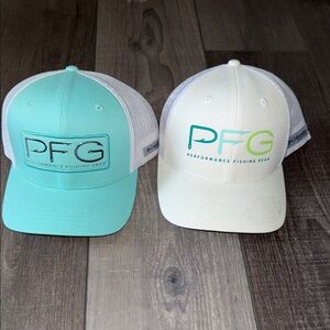 Columbia PFG Caps in Aqua and White